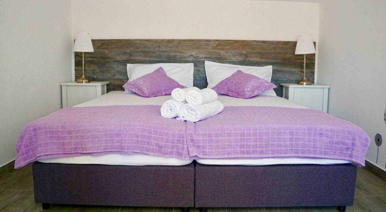 Apartman Zora Трогир Екстериор снимка